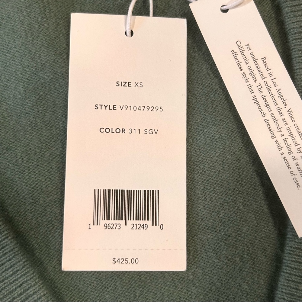 Vince sweater cashmere wool women’s size XS green v neck pullover soft luxury - Picture 3 of 16